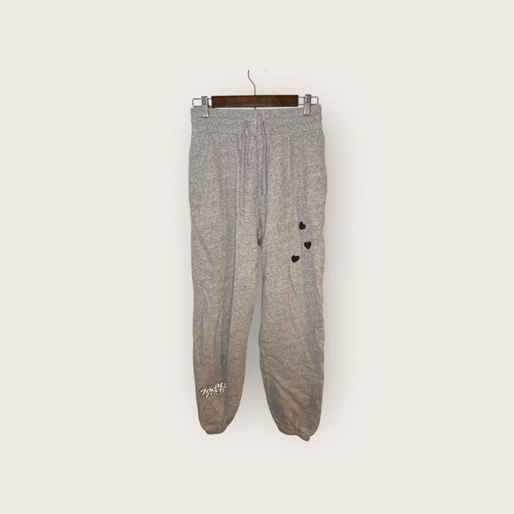 The Local Love Club Everyone’s Invited Jogger Pant Size Medium - Picture 4 of 9
